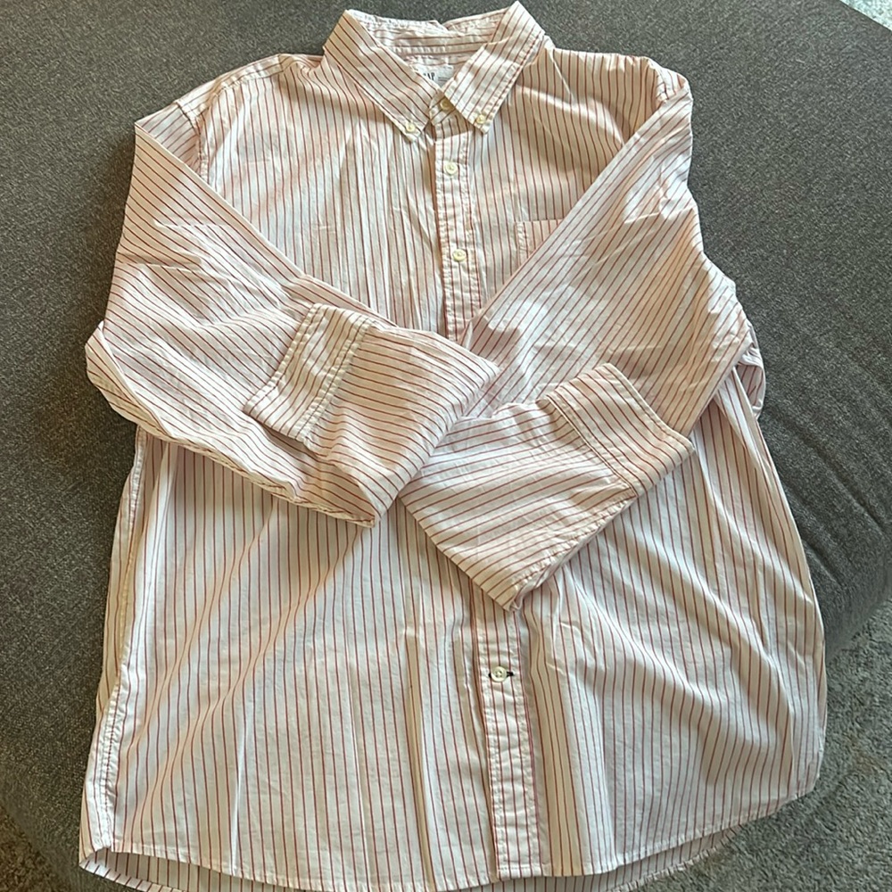 GAP button down shirt